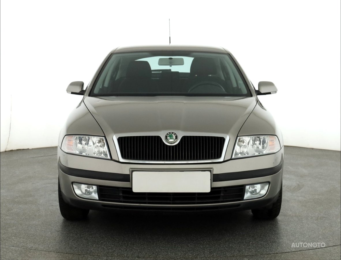 Škoda Octavia, 2008 - pohled č. 2