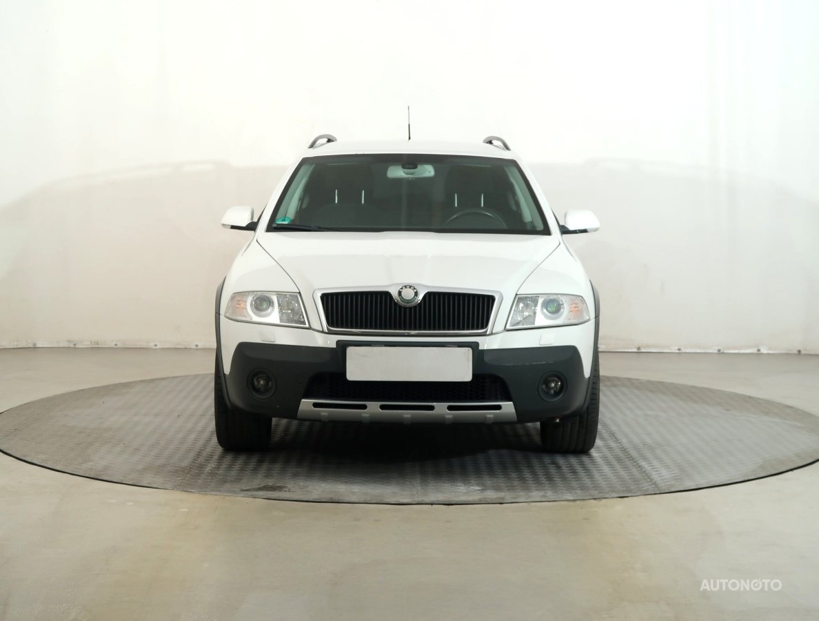 Škoda Octavia, 2008 - pohled č. 2