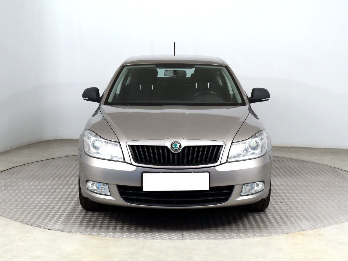 Škoda Octavia, 2012 - pohled č. 2