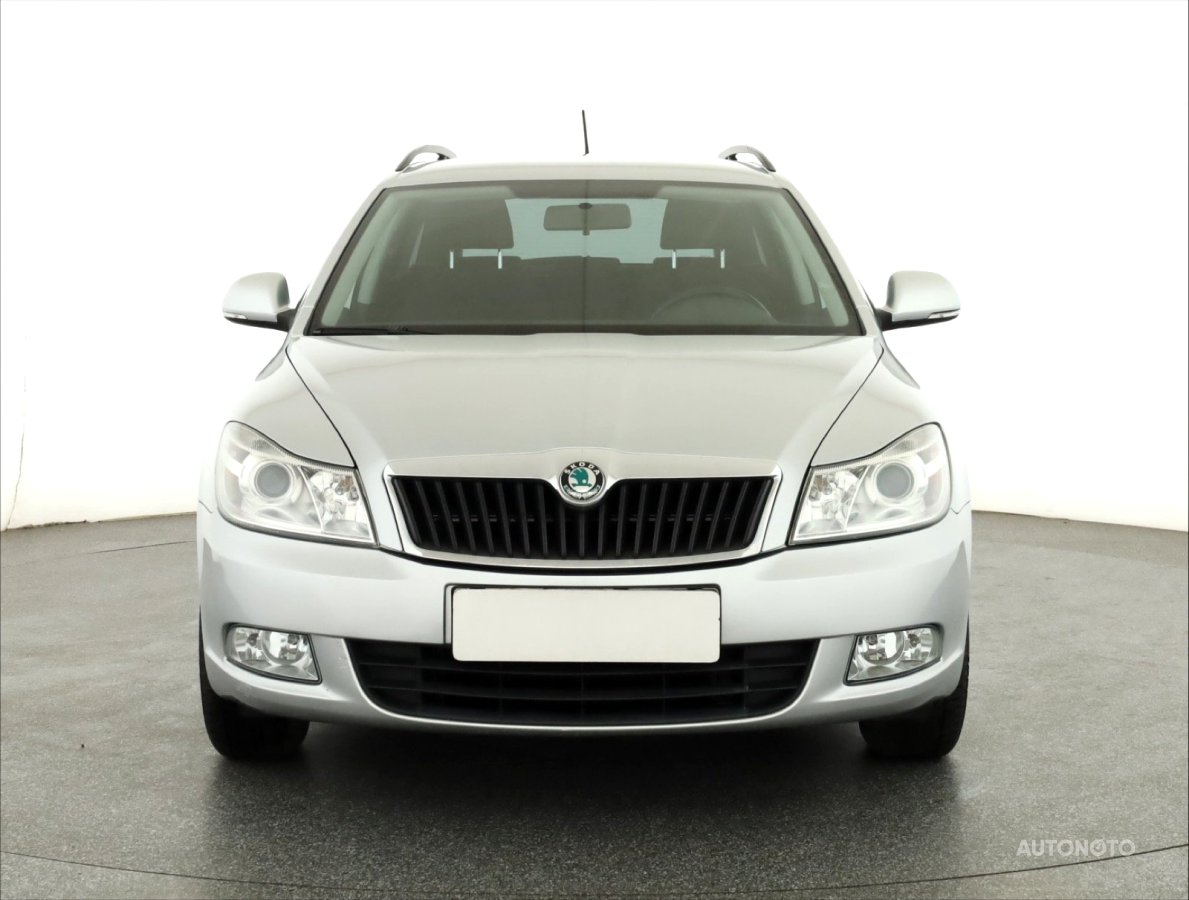 Škoda Octavia, 2012 - pohled č. 2