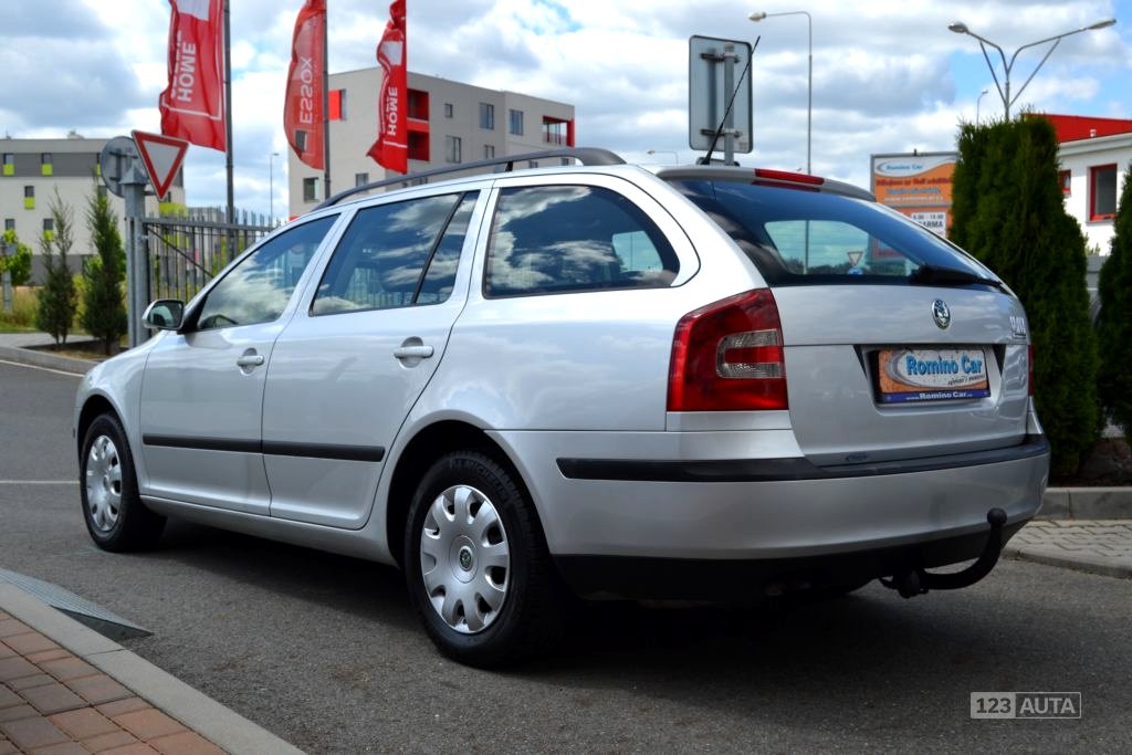 Škoda Octavia, 2005 - pohled č. 5