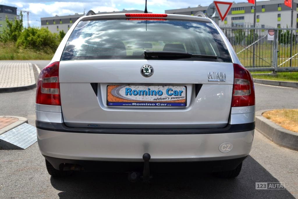 Škoda Octavia, 2005 - pohled č. 6