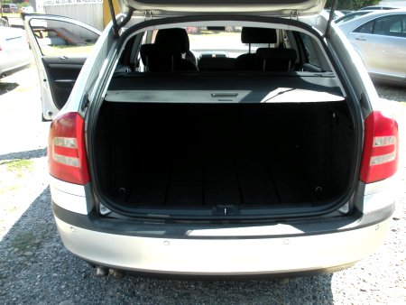 Škoda Octavia, 2006 - pohled č. 10