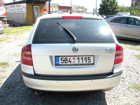 Škoda Octavia, 2006 - pohled č. 4