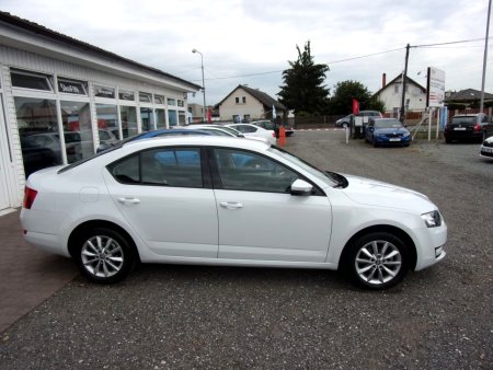 Škoda Octavia, 2016 - pohled č. 5