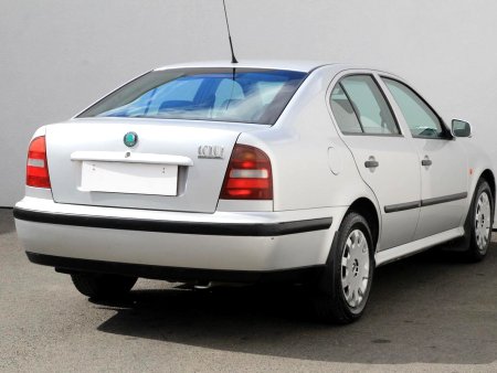 Škoda Octavia, 1999 - pohled č. 5