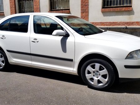 Škoda Octavia, 2008 - pohled č. 13