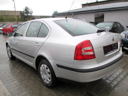 Škoda Octavia, 2004 - pohled č. 4