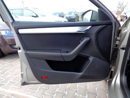 Škoda Octavia, 2014 - pohled č. 7