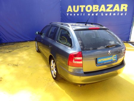 Škoda Octavia, 2005 - pohled č. 4