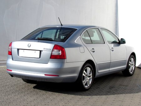 Škoda Octavia, 2011 - pohled č. 5