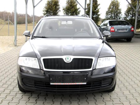Škoda Octavia, 2008 - pohled č. 2