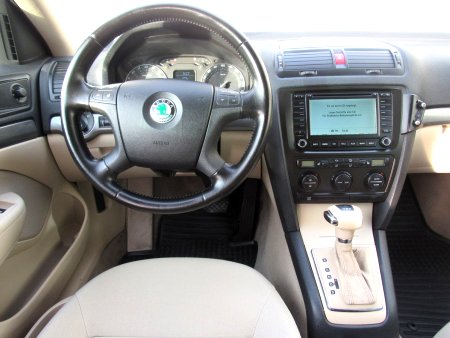 Škoda Octavia, 2006 - pohled č. 13