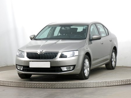 Škoda Octavia, 2016 - pohled č. 3