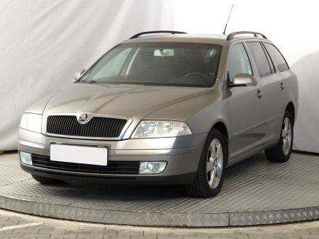 Škoda Octavia, 2008 - pohled č. 3