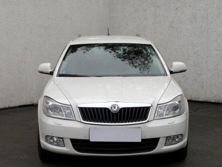 Škoda Octavia, 2008 - pohled č. 2