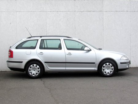 Škoda Octavia II, 2008 - pohled č. 4