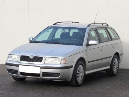 Škoda Octavia, 2003 - pohled č. 3