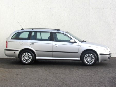 Škoda Octavia, 2003 - pohled č. 4