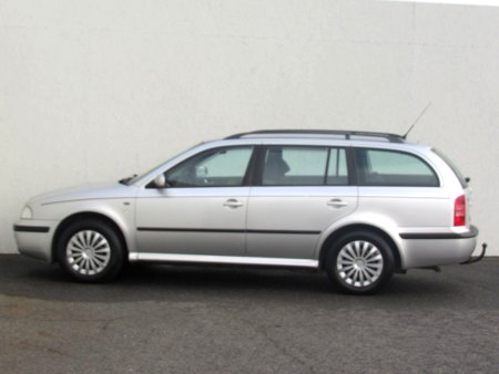Škoda Octavia, 2003 - pohled č. 8
