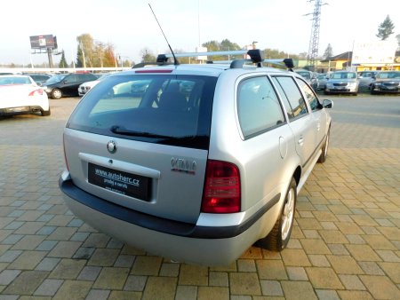Škoda Octavia, 2001 - pohled č. 3