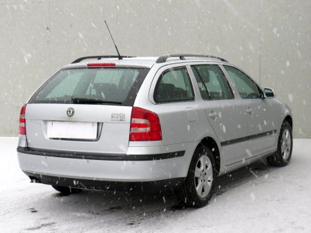 Škoda Octavia, 2008 - pohled č. 5