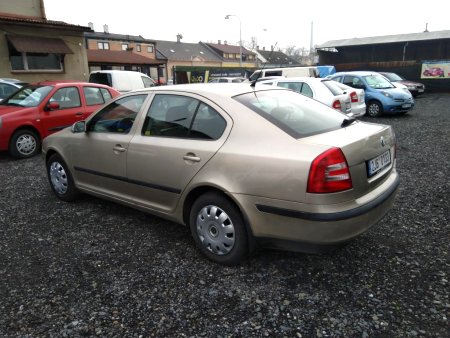 Škoda Octavia, 2005 - pohled č. 3