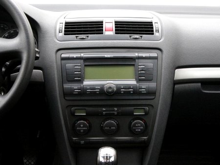 Škoda Octavia II, 2007 - pohled č. 13