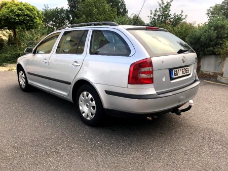 Škoda Octavia, 2008 - pohled č. 3