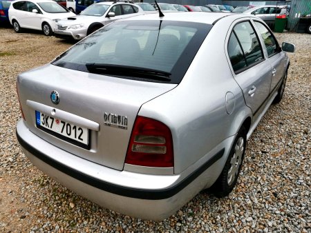 Škoda Octavia, 2004 - pohled č. 3