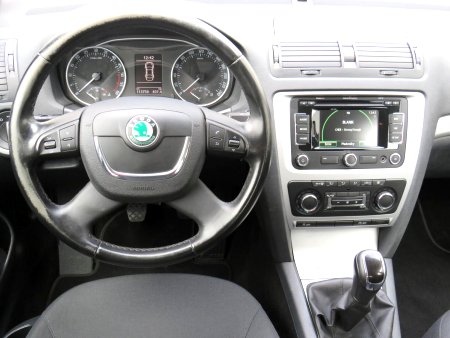Škoda Octavia II, 2012 - pohled č. 12