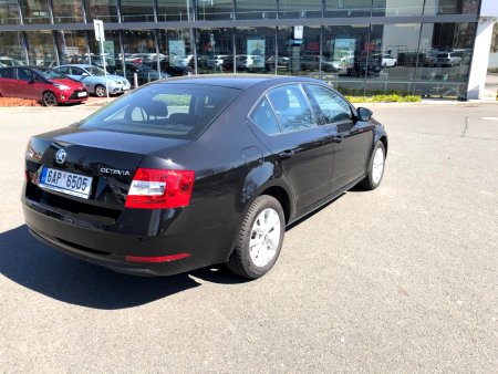 Škoda Octavia, 2017 - pohled č. 2