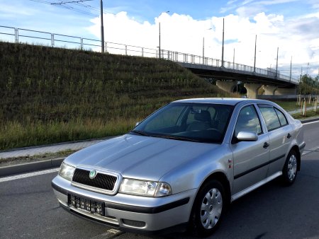 Škoda Octavia, 1997 - pohled č. 3