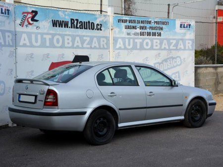 Škoda Octavia, 1998 - pohled č. 3