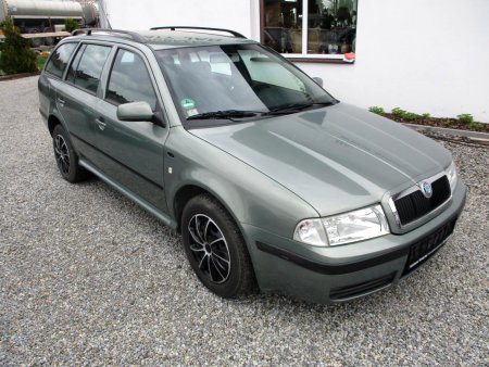 Škoda Octavia, 2002 - pohled č. 2