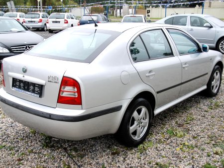 Škoda Octavia, 2003 - pohled č. 3