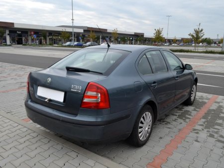 Škoda Octavia, 2004 - pohled č. 3