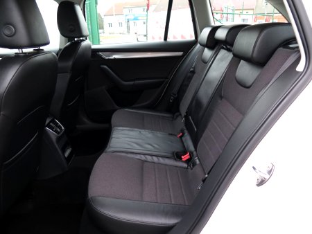Škoda Octavia, 2013 - pohled č. 12