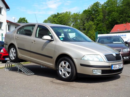 Škoda Octavia, 2006 - pohled č. 3