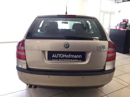 Škoda Octavia, 2006 - pohled č. 4