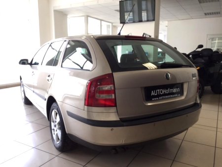 Škoda Octavia, 2006 - pohled č. 5