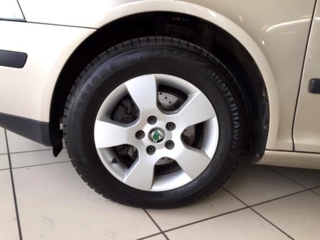 Škoda Octavia, 2006 - pohled č. 6