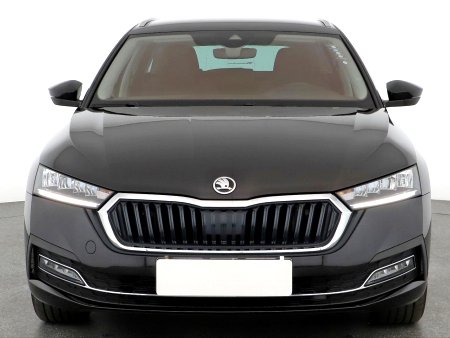 Škoda Octavia, 2021 - pohled č. 2