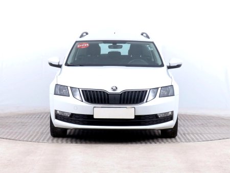 Škoda Octavia, 2018 - pohled č. 2