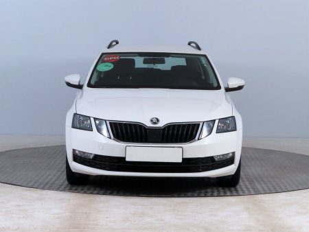 Škoda Octavia, 2019 - pohled č. 2