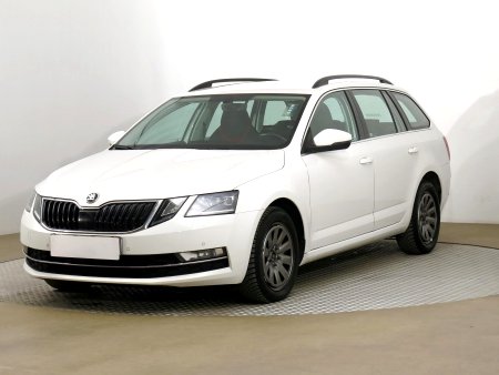Škoda Octavia, 2019 - pohled č. 3