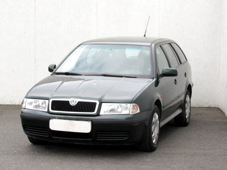 Škoda Octavia, 2000 - pohled č. 3