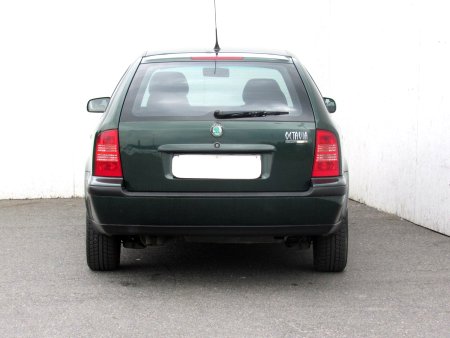Škoda Octavia, 2000 - pohled č. 6