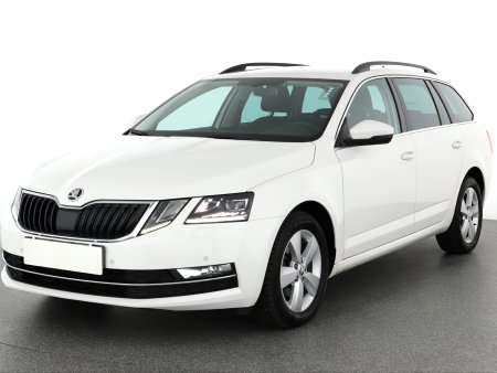 Škoda Octavia, 2018 - pohled č. 3