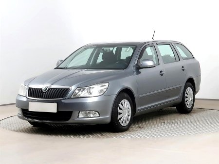 Škoda Octavia, 2012 - pohled č. 3